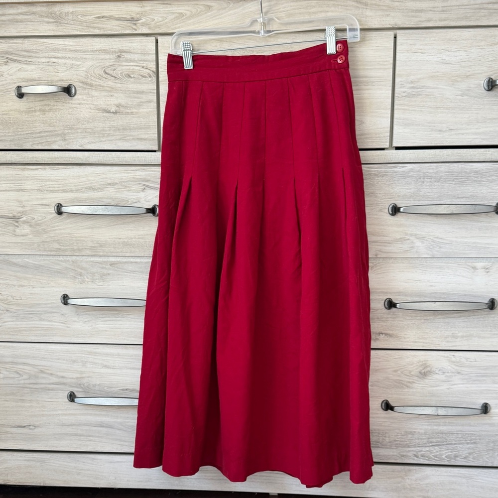 Talbots midi Pleated Skirt VTG 60s Soft Burgundy Red  %100 Wool size 10 - Picture 2 of 11